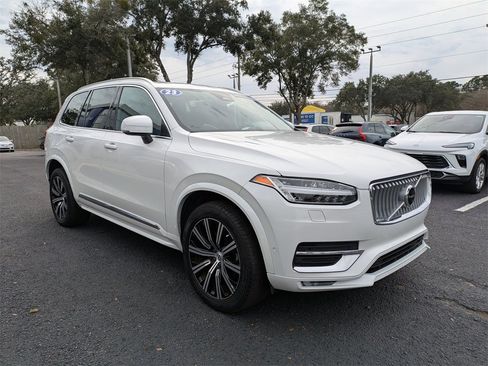 Certified 2023 Volvo XC90 B6 Plus w/ Protection Package Premier image 8