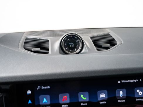 New 2026 Porsche Cayenne image 16