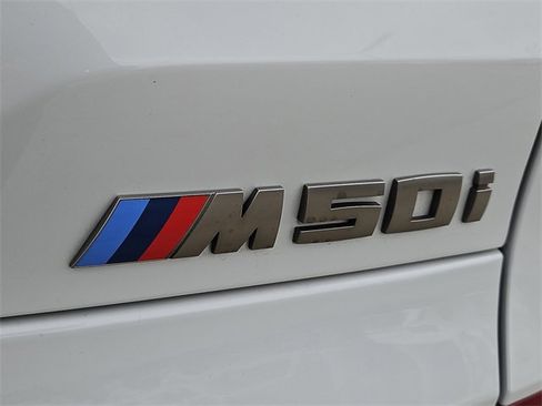 Used 2023 BMW X5 M50i w/ Parking Assistance Package image 10