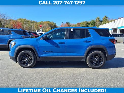 Used 2025 GMC Terrain Elevation image 9