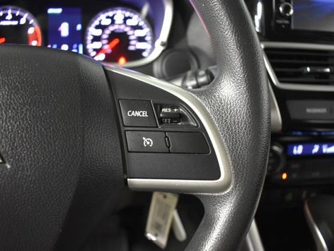 Used 2019 Mitsubishi Eclipse Cross ES AWD/4WD image 15