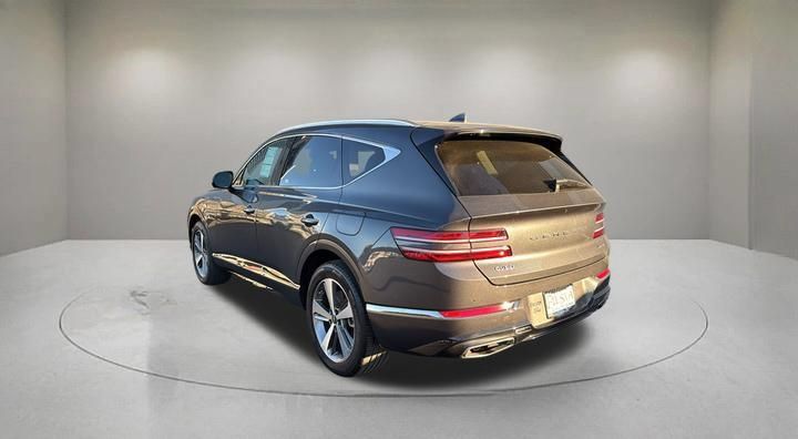 Used 2021 Genesis GV80 3.5T w/ Advanced Package 06 AWD/4WD image 4