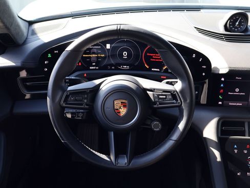 Certified 2023 Porsche Taycan GTS image 15