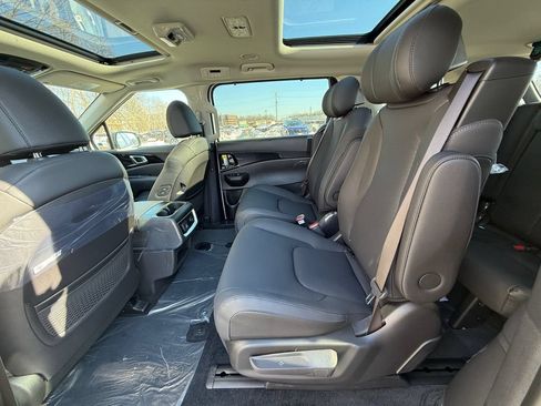 New 2026 Kia Carnival SX Prestige FWD image 28