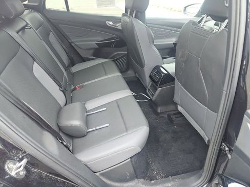 Used 2023 Volkswagen ID.4 Pro S image 10