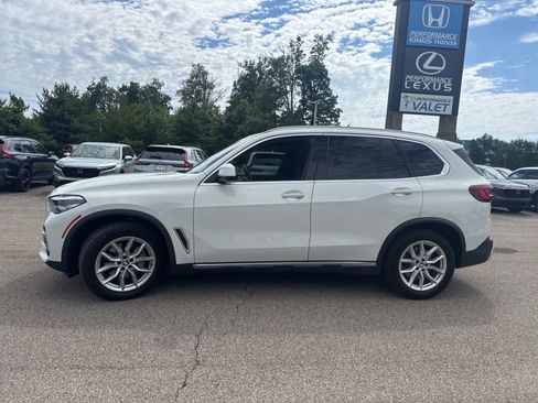 Used 2021 BMW X5 xDrive40i AWD/4WD image 9