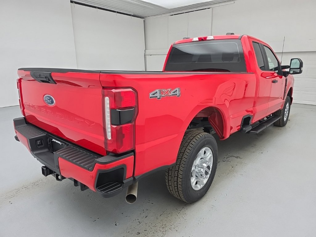 Used 2025 Ford F350 XL w/ STX Appearance Package AWD/4WD image 11