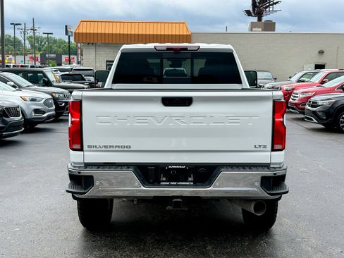 Used 2026 Chevrolet Silverado 2500 LTZ w/ LTZ Premium Package AWD/4WD image 15