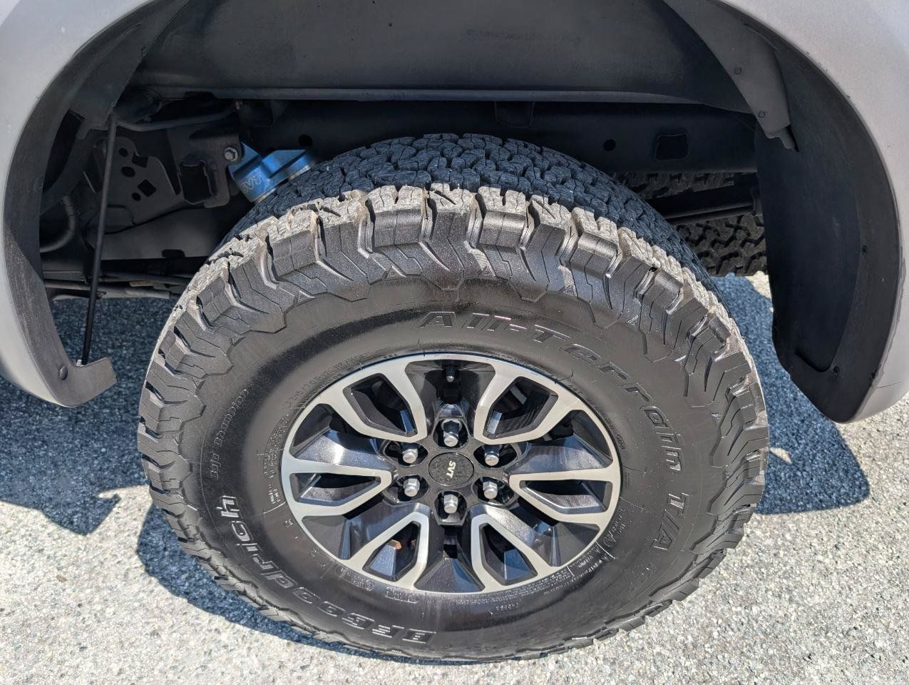 Used 2014 Ford F150 Raptor w/ Equipment Group 801A Luxury AWD/4WD image 10