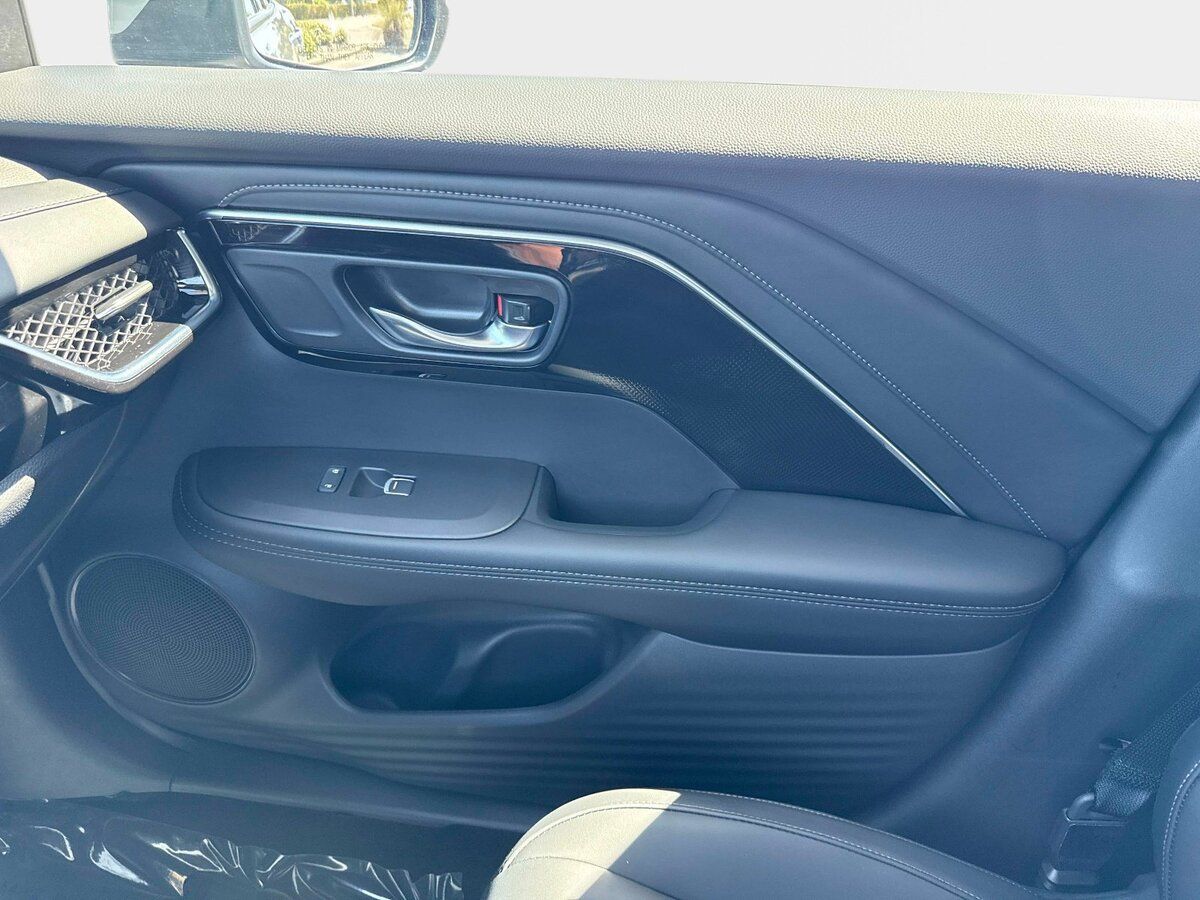Certified 2025 Acura ADX AWD image 22