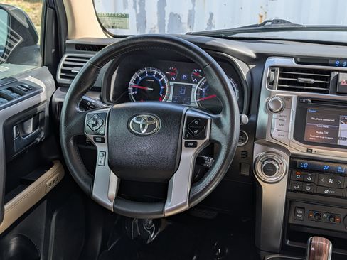 Used 2016 Toyota 4Runner Limited RWD image 17