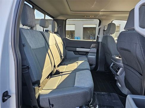 New 2026 Ford F250 XLT w/ XLT Premium Package image 14