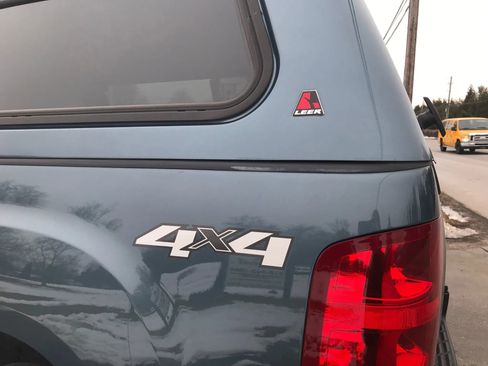 Used 2010 GMC Sierra 2500 SLE image 35