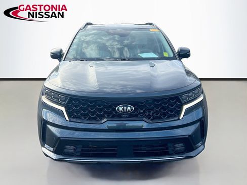 Used 2021 Kia Sorento SX image 2