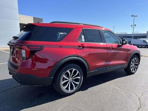 New 2026 Ford Explorer ST-Line AWD/4WD image 8