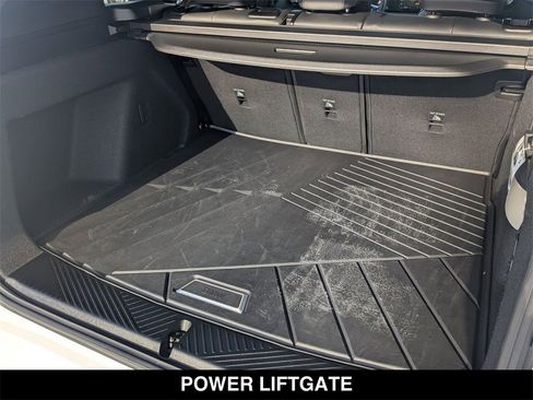 Used 2025 BMW X3 xDrive30i w/ Convenience Package image 25