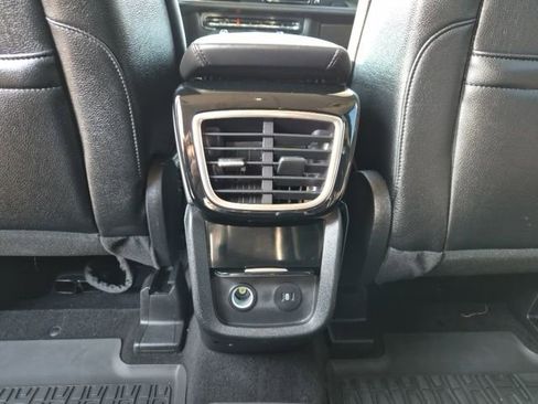 Used 2023 Lincoln Nautilus AWD w/ Premium Package image 35