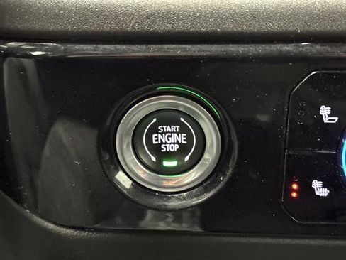 Used 2024 GMC Sierra 1500 Elevation image 22