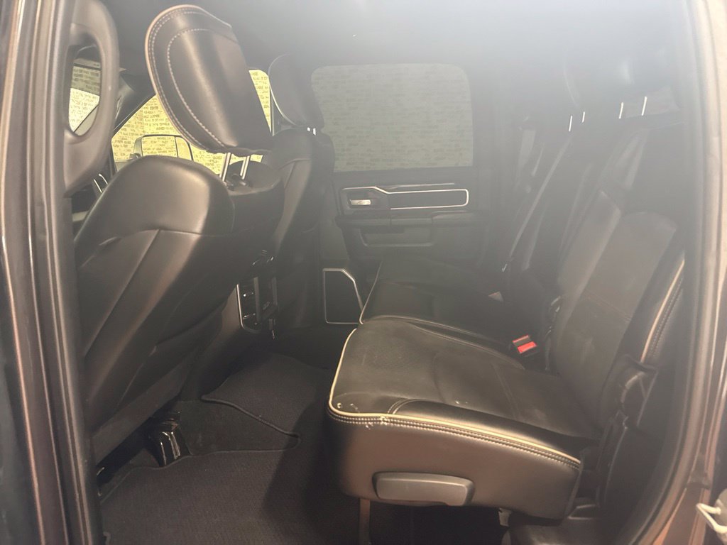 Used 2020 RAM 2500 Laramie w/ Night Edition AWD/4WD image 12