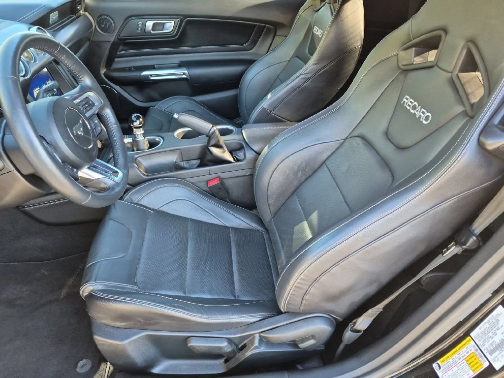 Used 2022 Ford Mustang GT Premium w/ GT Performance Package RWD image 17