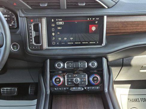 Used 2023 GMC Yukon Denali Ultimate w/ LPO, Floor Liner Package AWD/4WD image 13