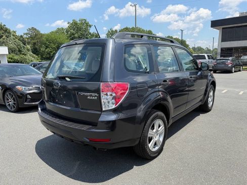 Used 2012 Subaru Forester 2.5X w/ Alloy Wheel Pkg AWD/4WD image 4