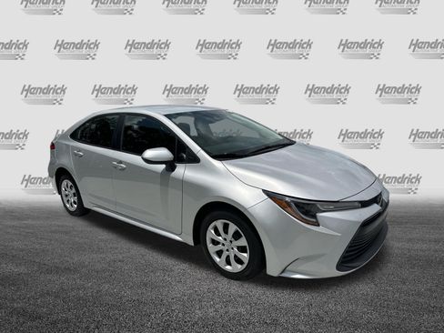Certified 2023 Toyota Corolla LE FWD image 2