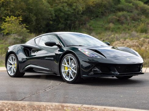 New 2025 Lotus Emira image 11