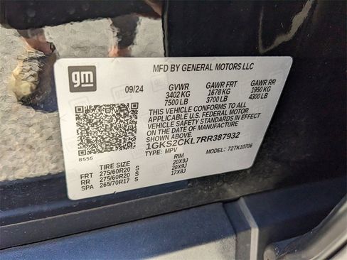 Used 2024 GMC Yukon AT4 w/ AT4 Premium Package image 37