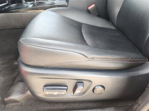 Used 2021 Toyota 4Runner Venture image 30