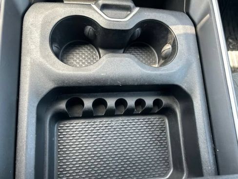 Used 2022 RAM 1500 Lone Star AWD/4WD image 32