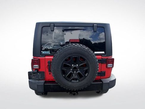 Used 2017 Jeep Wrangler Sport AWD/4WD image 4