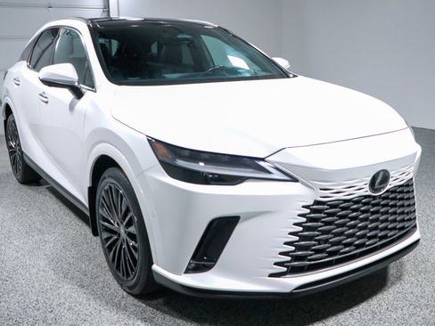 Used 2023 Lexus RX 350 FWD w/ Accessory Package (Z1) image 5
