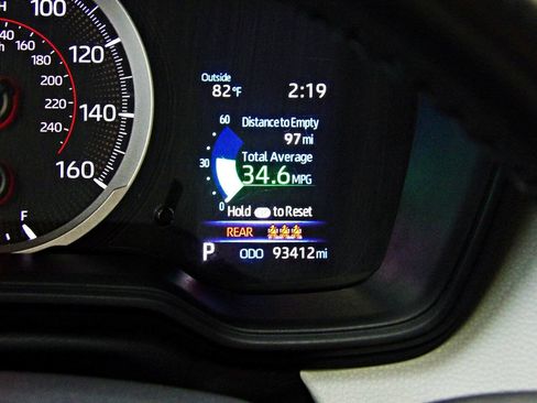 Used 2022 Toyota Corolla SE FWD image 14
