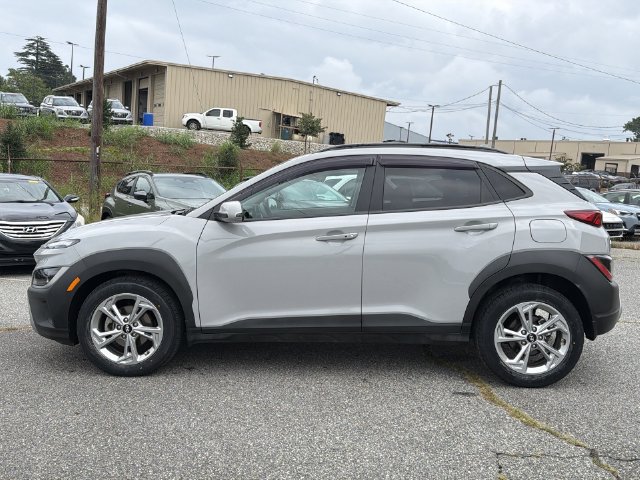 Certified 2023 Hyundai Kona SEL FWD image 10