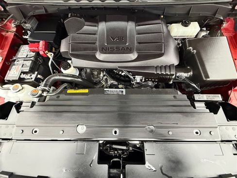 Used 2024 Nissan Titan PRO-4X w/ Pro-4x Utility Package image 9
