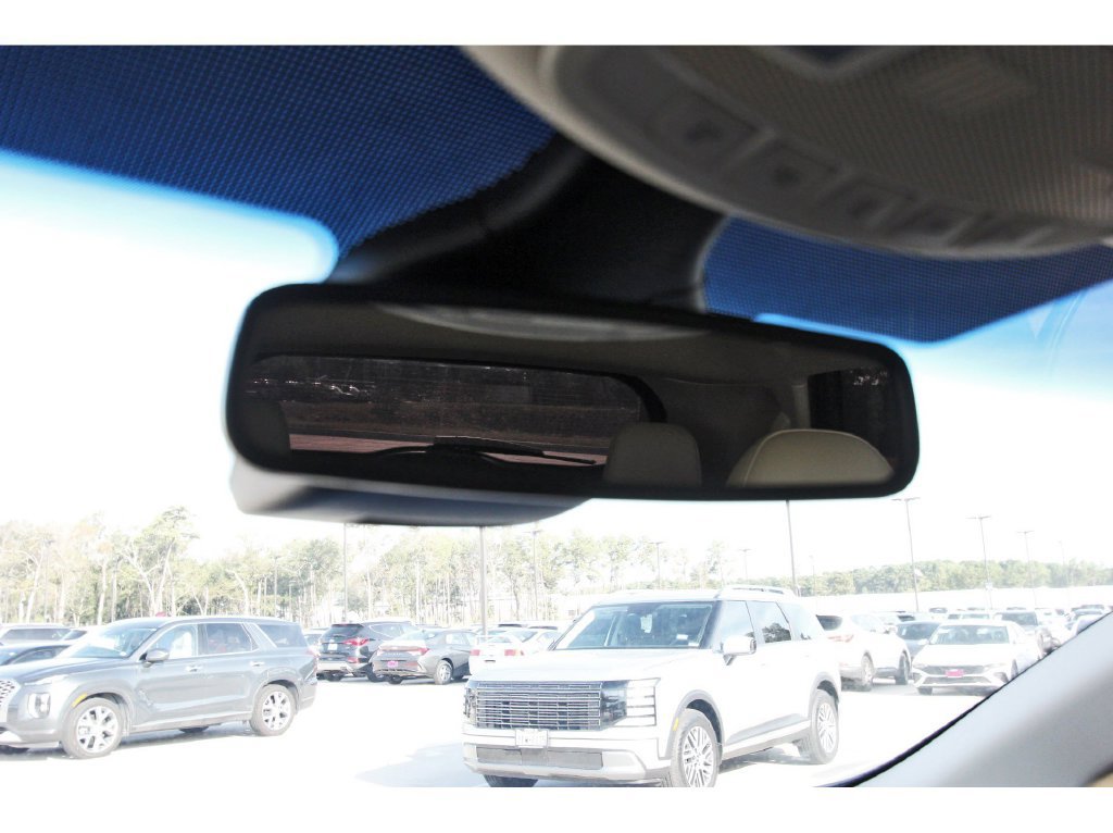Used 2019 Ford Edge SEL w/ Equipment Group 201A FWD image 25