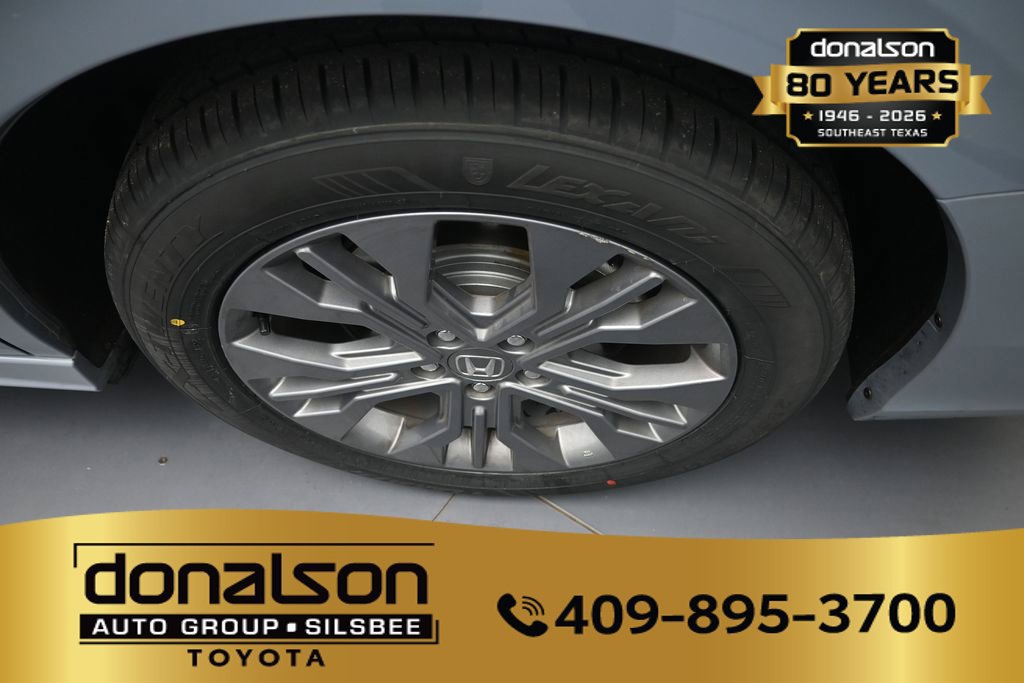 Used 2025 Honda Odyssey Touring image 9