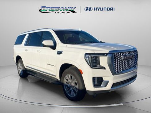 Used 2024 GMC Yukon XL Denali image 1