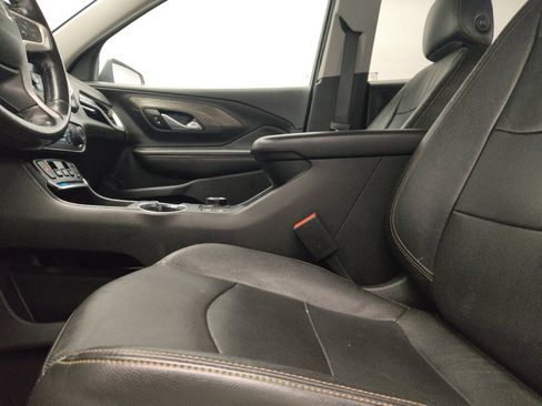 Used 2020 GMC Terrain SLT FWD image 17