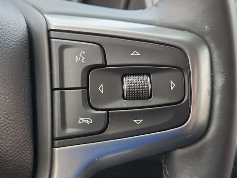 Used 2024 Chevrolet Tahoe Z71 w/ Z71 Off-Road Package AWD/4WD image 18