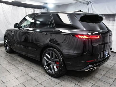 Used 2025 Land Rover Range Rover Sport Autobiography AWD/4WD image 4