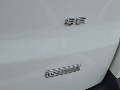 Used 2019 Ford EcoSport SE w/ SE Convenience Package FWD image 14