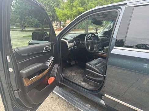 Used 2019 GMC Yukon Denali w/ Denali Ultimate Package RWD image 8