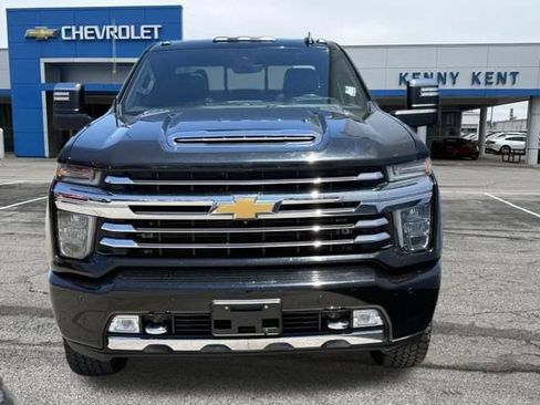 Used 2020 Chevrolet Silverado 2500 High Country w/ Z71 Off-Road Package AWD/4WD image 5