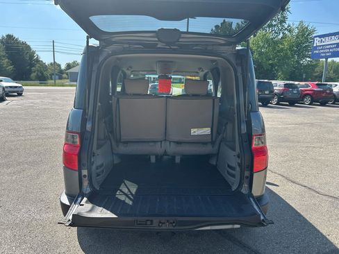 Used 2010 Honda Element EX image 19
