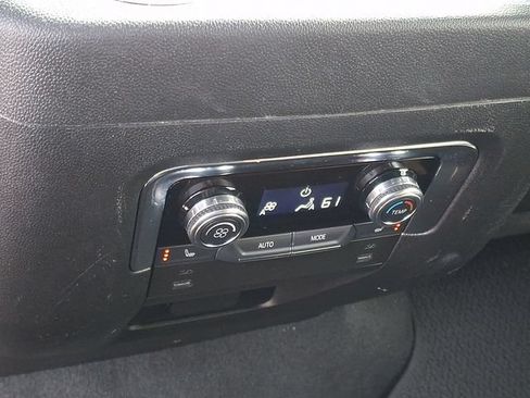 Certified 2025 GMC Yukon XL Denali AWD/4WD image 12