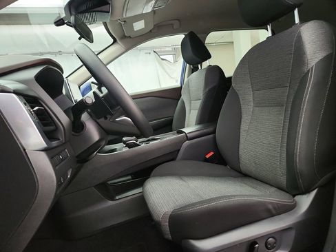 Used 2023 Nissan Rogue SV image 12