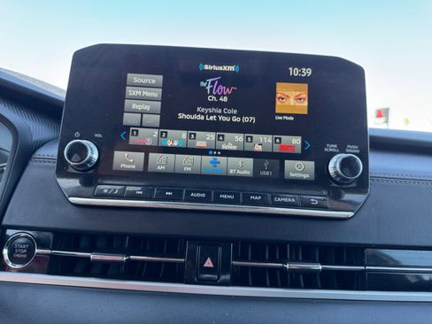 Used 2024 Mitsubishi Outlander SE image 21