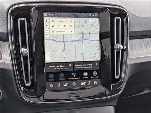 New 2026 Volvo XC40 B5 Plus w/ Climate Package AWD/4WD image 14